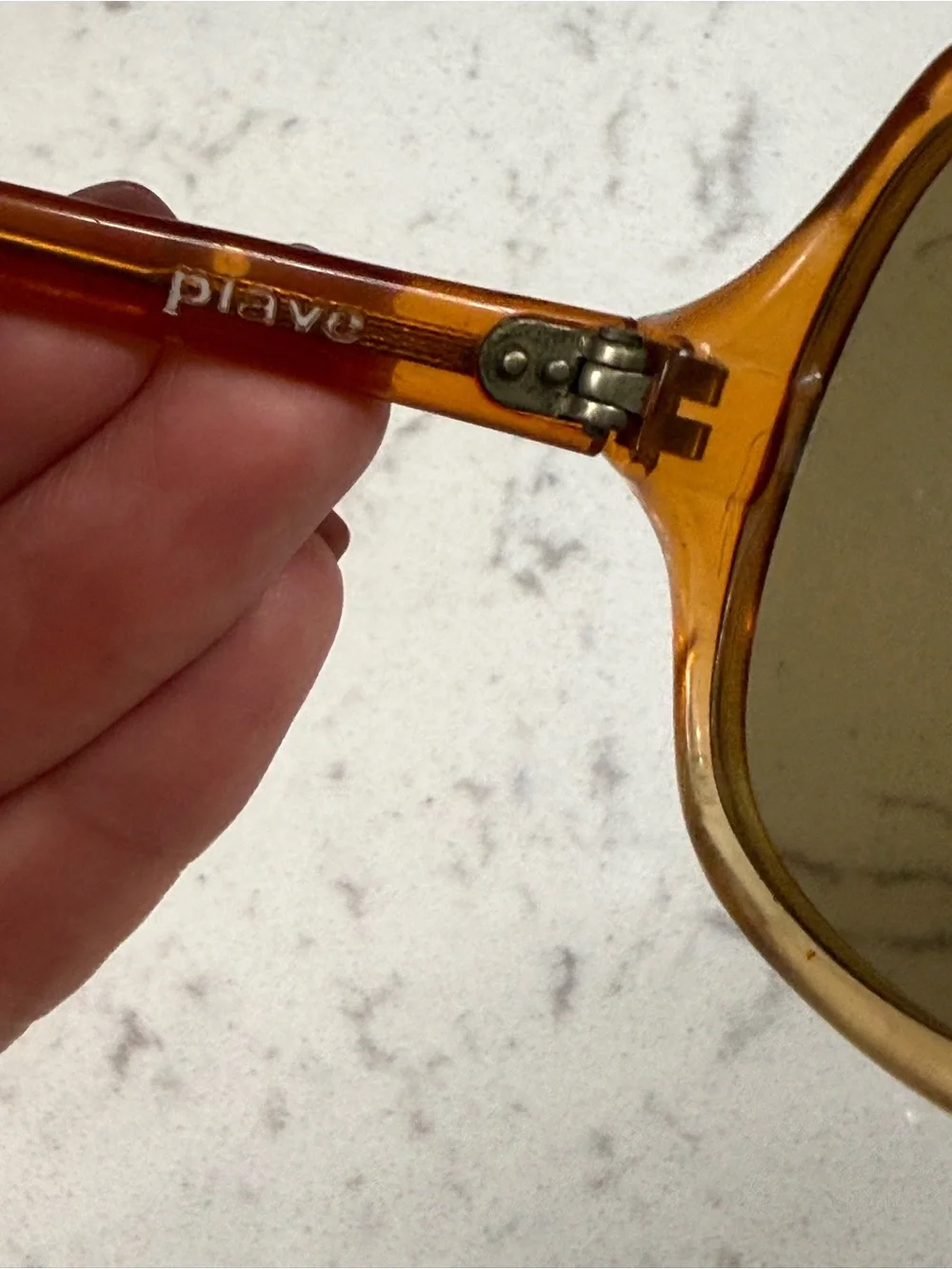 Piave stylish amber